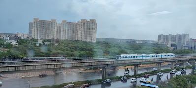 Paras Downtown Center